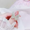Pierścienie klastra Shine Luksus Kircon Butterfly Pierścień Znakomita Bling Dała biżuteria dla kobiet ślub glamour zaręczynowy