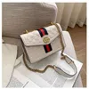 Весенняя новая цепочка в корейском стиле, женская маленькая квадратная сумка на одно плечо, кошельки онлайн