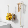 Crochets Rails Salle de bain Crystal Punch-Free Hook Bijoux Band Collier de rangement en forme de L Small Object Hidroom Bedroom Home