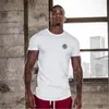 Muscleguys Slim fit T-shirt hommes Slim Fit T-shirts hommes gymnases T-shirts musculation hauts vêtements de Fitness col rond à manches courtes T-shirt 220504