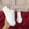 2022the Man arrival Casual Shoes White Black Red Fashion Mens Women Leather Breathable Shoes Open Low sports Sneakers hckj00003dfgdr