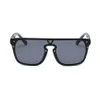Whole Designer Sunglasses Original Eyeglasses Outdoor Shades PC Frame Fashion Classic Lady Mirrors for Women and Men Glasses U322q