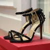 Hoge hakken sandalen voor dames satijnen kleurrijke wilg nagel decoratie schoenen luxe designer cover hiel dames schoenkwaliteit echt leath