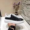 2022 Designer Casual Shoes Men Sneakers Trainers Suede Platform Sneaker Genuine Leather Flats Shoes Good Quality size34-46