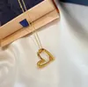 Bilezik Küpeler Kolye Louiseity Lüks Tasarımcı Viutonity Mücevher Markası Kalp şeklinde Kadın moda markası Sevgililer Günü doğum günü hediyesi kutulu