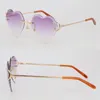 Toptan satan 18k altın çerçeve anormal trend güneş gözlüğü kadınlar rimless uV400 lüks elmas kesim erkekler tasarım gözlükleri açık havada aynalı açık havada seyahat