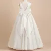 2022フラワーガールドレス結婚式の王女チュールアップリケスパンコールサッシキッズ床の長さの女の子のPageantのガウン初の聖体拝領のドレス