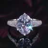 Anéis de casamento Luxury Big Oval Cz Stone para mulheres Completas de zircônia cúbica