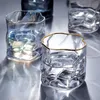 Drinkware mokken mat glazen bierglazen water beker overzicht in gouden hittebestendig schot kleurrijke cocktailglas creatieve gedraaide vorm koffiemok