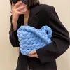 Torby wieczorowe zimowe barowe torba na ramiona dla kobiet wysokiej jakości ręcznie tkane torebki i torebki projektant Cloud Cute Satchelevening