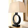 미국의 럭셔리 빌라 골드 테이블 램프 북유럽 블랙 레트로 장식 책상 램프 현대 거실 침실 침대 옆둔한 LED 독서 빛