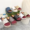 منصة مصممة الصندل منصة Slide Sandal Beach Slippers Multicolor Canvas Linen Class Printing Clipper Outdoor Party Classic Sand