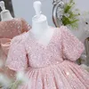 2022 vestidos de niña de las flores con lentejuelas para la boda Apliques florales de encaje de espagueti Faldas con gradas Vestido del desfile de niñas Vestidos de fiesta de cumpleaños para niños de color rosa