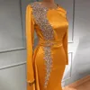 2022 Luxueux Arabe Aso Ebi Orange Satin Sirène Robes De Soirée Cristaux Perlés De Bal Formelle Partie Vestidos De Fiesta B0418