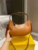 Luxo de alta qualidade Senhoras de mão handheld uma bolsa de mensagens de ombro nova bolsa subóxira de saco de moda multifuncional270b