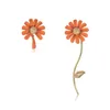 Hoop Huggie Sweet Style Small Zou Chrysanthemum 5 Färger Metallörhängen Lämplig för kvinnors semesterfest Giftshoop ODET22