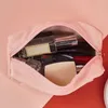 Makeup väska stor kapacitet chenille brev toalettartiklar