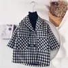 Boy Girl Woolen Plaid Jacket Långt dubbelbröst varmt barn lapel tweed coat bomull vadderad baby outwear kläder 110y 220812