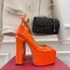 TAN-GO-plattformspumpar skor Orange Patentläder Höghälsade Ankelband Chunky Heels Block Heel 155mm Round Toe Dress Shoe Kvinnor Lyxdesigners Factory Footwear