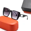 Modeontwerper zonnebril voor damesheren Outdoor Shades Klassieke vierkante bril Unisex Luxe zonnebril UV400