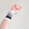 Socks Sports armbandskomprimering Skyddande nylon stickad hjälp svettband för basket volleyboll fitness vikt lyft