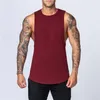 Aangepaste herenhoogte gym tanktop