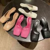 Terlik 2022 Sonbahar Yeni Yüksek Topuklular Mules Kadınlar Sıradan Flip Flops İnce Ayakkabılar Kadın Moda Slaytları Bayanlar Pompalar 220518