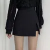 Femmes irrégulières Shorts jupes été taille haute jambe large fente Chic bureau dame noir pantalon court gothique 220322