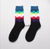 Marca de alta calidad Calcetines felices Estilo británico Calcetines a cuadros Color degradado Hombres Personalidad de la moda Calcetines de algodón patineta calcetín de baloncesto