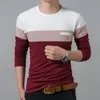 T Shirt Men Bawełniany długi rękaw O NEC Striped Mens Tshirts Fashion Patchwork Causal Slim Fit T Shirt Man Brand Men Ubranie 220323