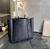 Luxurys Designers Borse Borsa da donna Shopping Bag Grande quantità Alta Quanlity Borse a tracolla femminili Grande marca colore bianco e nero 2022