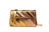 Luxe tassen 2022 Vrouw modestijl modieuze avondtassen met metalen kleurrijke regenboog handtas glanzende kruispunttas