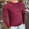 Running skjorta män långärmad elastisk gym skjorta sportkläder kompression torr passform skjortor för män fitness sport träning t-shirt l220704