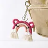 UPS kreativ personlighet Två dimensionell tecknad parti favorit Key Chain Ins Rainbow Girl Cat Cat Hand Woven Bag Pendant