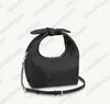 Mahina Designer läderhandväska: Knutfri, lyxigt ihåligt med blommakedjan accenter. Perfekt för kvinnors vardagliga stil - M20700/M20703/M20701/M55806