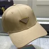 Rahat Lüks Tasarımcı Bayan Erkek Beyzbol Şapkası Yaz Tasarımcılar Topu Kapaklar Güneş Şapka Katı Ayarlanabilir Unisex Yüksek Kalite Moda Kova Şapkalar