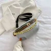 Fanny pakiety moda uliczna szerokopasmowa wypoczynek Wysłannik Xiangfeng Lingge Torba Bag damska talia w talii Moda Spersonalizowana torba na piersi 220627