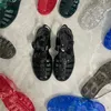 Kvinnor Sandaler Lyxdesigner Double G Transparent gummiskor Inslagna Fötter Plattform Jelly Solvt med spänne platt botten icke-halkssandaler med låda nr367