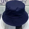 2021 New Style Luxury Bucket Hats Women Fashion Brand Designer Basin Hat Nylon Sun Cap Black Outdoor Travel Hat Men 2252b