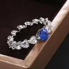 Anéis de casamento Huitan azul coração Mulheres banda elegante Acessórios para meninas Party Delicate Valentines Presente Amante CZ Jóias Trendy Ringswedding Edwi