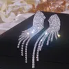 Baumelnde Kronleuchter-glänzende Vollrhinestone-lange Quasten-Ohrringe für Frauen, geometrische Tropfenohrring-Abendkleid-Statement-Accessoires