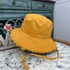 2022 Beach New Metal Raw Edge Shade littéralement mode Bucket Hat Woman Wide Brim Chapeaux Summer le Bob Artichaut