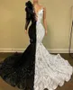 2022 Sparkly Black White Вечерние платья носите сексуальную русалку V иллюзию Sequined кружево одно плече