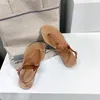 Projektant Slajdy Metalowy Wzór Flip-Flops T-Paski Sandały Letnie Luksusowe Sandały Design Kobiety Flip Flops Kapcie Moda Prawdziwej Skóry Slajdy Panie Obuwie