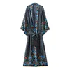 темно-синий халат кимоно