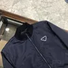 Diseñadores Chaqueta para hombre Abrigos de moda Chaquetas para hombres Rompevientos Abrigo de invierno Calle al aire libre S-XXL Luxurys Sudadera con capucha D01