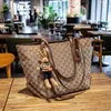 Factory Online Export Designer Bags Tote Dames 2022 Vroege nieuwe handtas Mode Leer Grote capaciteit Schouder