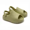 Sommaren 2022 Nya pojkar och flickor Trend Jelly Shoes Children's Sandals Fashion Beach Kids Soft Shoes SO029 G220523