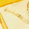 Mode örhängen Guld Dangle Damörhänge Letter Stud Örhängen Design Trend Högkvalitativa smycken Lyxgåvor för kvinnor