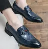 Mężczyźni ubieraj buty pu skóra nisko obcasowa stała kolorowa faktura retro metalowa klamra biznesowy